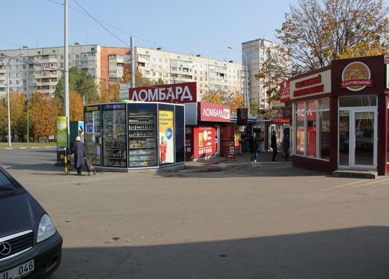 Фото рекламной плоскости по адресу ул. Ахсарова, 40, ст. м. Алексеевская, супермаркет Сильпо Фото рекламной плоскости по адресу ул. Ахсарова, 40, ст. м. Алексеевская, супермаркет Сильпо
