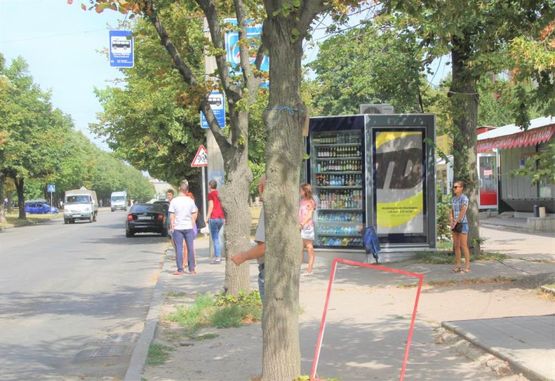 Фото рекламной плоскости по адресу ул. Рыбалко, 1, напротив супермаркета АТБ Фото рекламной плоскости по адресу ул. Рыбалко, 1, напротив супермаркета АТБ