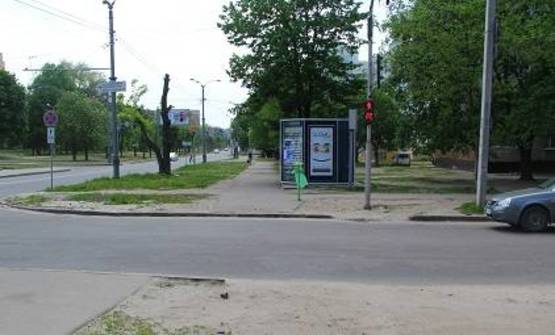 Фото рекламної площини за адресою Садовый проезд, 30 Фото рекламної площини за адресою Садовый проезд, 30