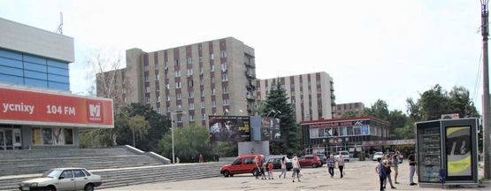 Фото рекламной плоскости по адресу пр. Юбилейный, 54, кинотеатр Россия Фото рекламной плоскости по адресу пр. Юбилейный, 54, кинотеатр Россия