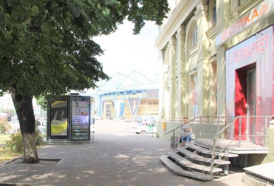 Фото рекламной плоскости по адресу ул. Плехановская, 73, ст. м. Метростроителей, стадион Металлист Фото рекламной плоскости по адресу ул. Плехановская, 73, ст. м. Метростроителей, стадион Металлист