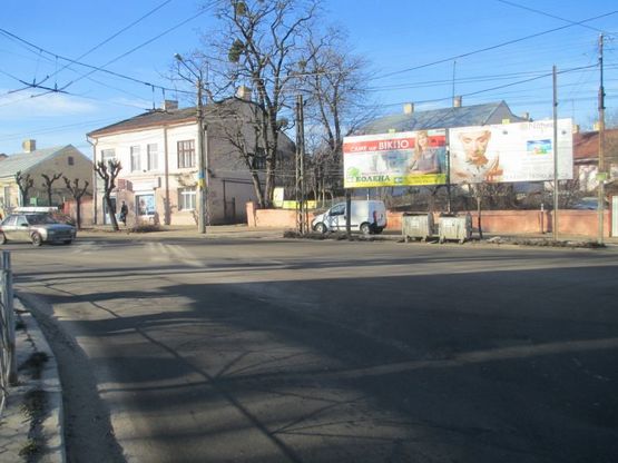 Фото рекламной плоскости по адресу вул. Героїв Майдану, 74 (навпроти вул. Садової), правий Фото рекламной плоскости по адресу вул. Героїв Майдану, 74 (навпроти вул. Садової), правий
