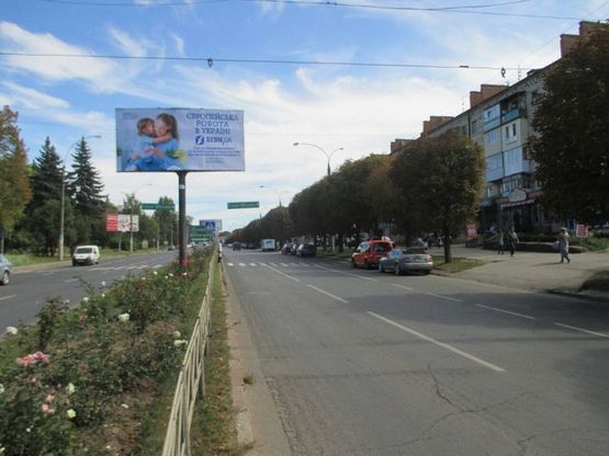 Фото рекламної площини за адресою проспект Незалежності, 98 (зі сторони ТЦ "Майдан") Фото рекламної площини за адресою проспект Незалежності, 98 (зі сторони ТЦ "Майдан")