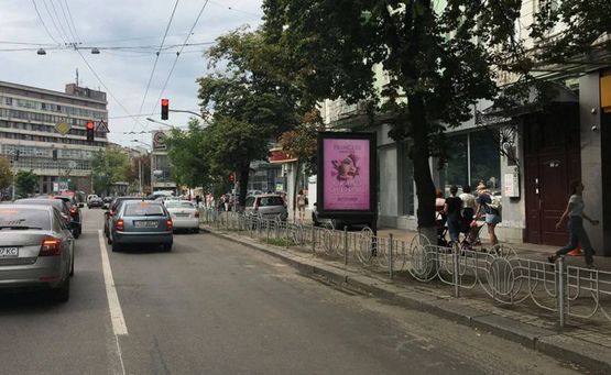 Фото рекламної площини за адресою Велика Житомирська /Львівська Пл.("Рошен") Фото рекламної площини за адресою Велика Житомирська /Львівська Пл.("Рошен")