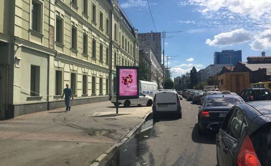 Фото рекламной плоскости по адресу Жилянська Вул./Старовокзальная("Міда") Фото рекламной плоскости по адресу Жилянська Вул./Старовокзальная("Міда")