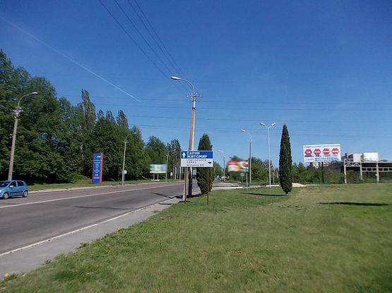 Фото рекламної площини за адресою Киевская ул., 93 (выезд из города) (напротив АЗС "ANP") Фото рекламної площини за адресою Киевская ул., 93 (выезд из города) (напротив АЗС "ANP")
