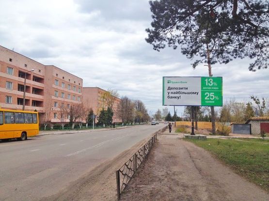 Фото рекламної площини за адресою Суворова ул., 8 Фото рекламної площини за адресою Суворова ул., 8