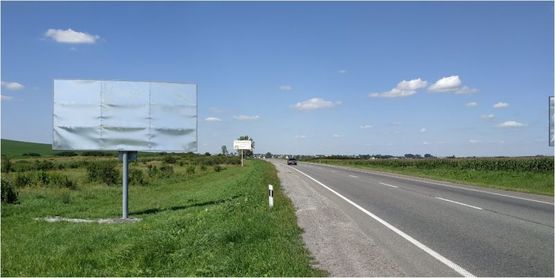 Фото рекламної площини за адресою М-06 Киев-Чоп, между ж/д мостом и Камянополем, правый Фото рекламної площини за адресою М-06 Киев-Чоп, между ж/д мостом и Камянополем, правый