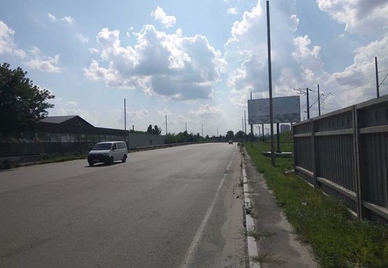 Фото рекламної площини за адресою Дарницкое шоссе/Тепловозная ул.4а в направлении Дарницкого моста Фото рекламної площини за адресою Дарницкое шоссе/Тепловозная ул.4а в направлении Дарницкого моста