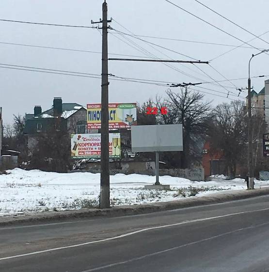 Фото рекламної площини за адресою бул. Олександрійський (в р-ні  Б. Хмельниц.     в сторону центру)     сторона Б
