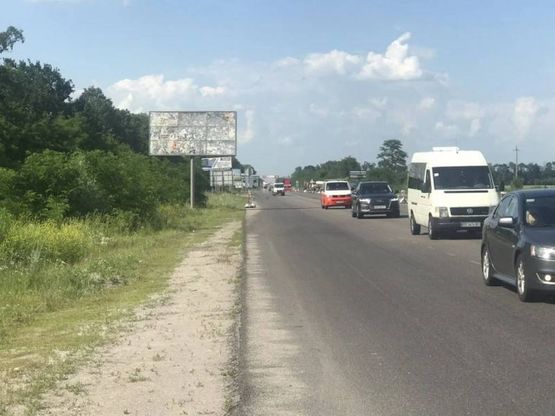 Фото рекламной плоскости по адресу Автодорога Одеса - Київ, сторона Б - в сторону м. Київ (за поворотом на Терезино, перед КП)