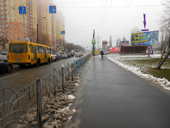 Фото рекламной плоскости по адресу ул. Красногвардейская / ул. Красноткацкая, направление  ст.м. Черниговская