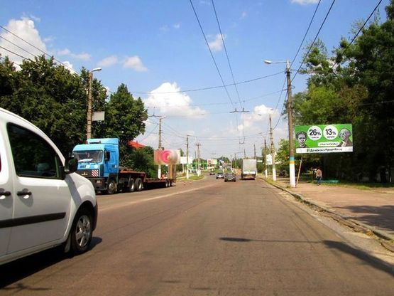 Фото рекламної площини за адресою Победы пр., 84  (Статуправление, 100 м до Приват Банк )