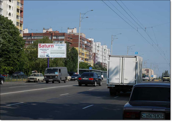 Фото рекламної площини за адресою вул. Драйзера, 9 у напрямку пр. Маяковського