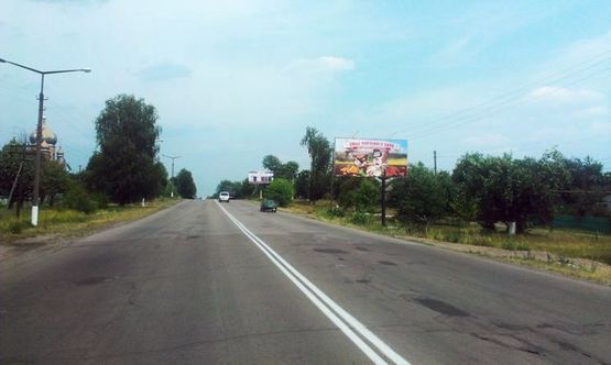 Фото рекламної площини за адресою Грушевского ул., 233