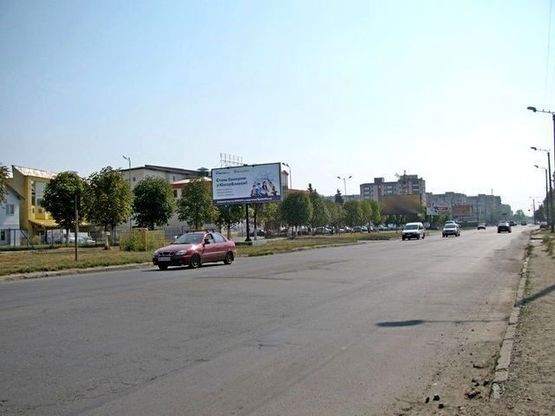 Фото рекламної площини за адресою Надречная ул, 225 (напротив ТРЦ "Велес" и Диллер "Toyota" "Классик-Авто") Фото рекламної площини за адресою Надречная ул, 225 (напротив ТРЦ "Велес" и Диллер "Toyota" "Классик-Авто")