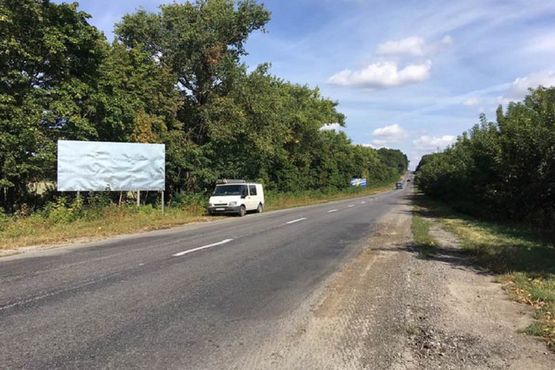 Фото рекламної площини за адресою тр. Чернівці -Тернопіль (м. Чортків) Фото рекламної площини за адресою тр. Чернівці -Тернопіль (м. Чортків)