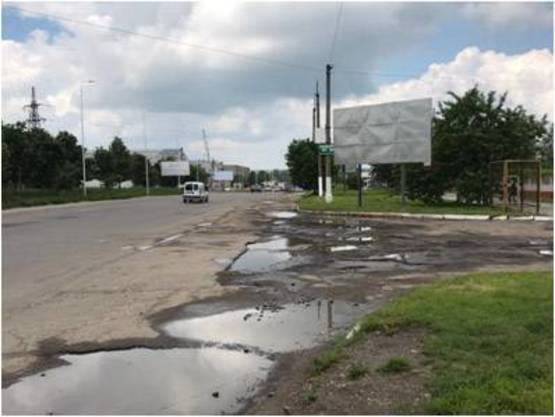Фото рекламной плоскости по адресу вул.Надрічна, 72 Фото рекламной плоскости по адресу вул.Надрічна, 72