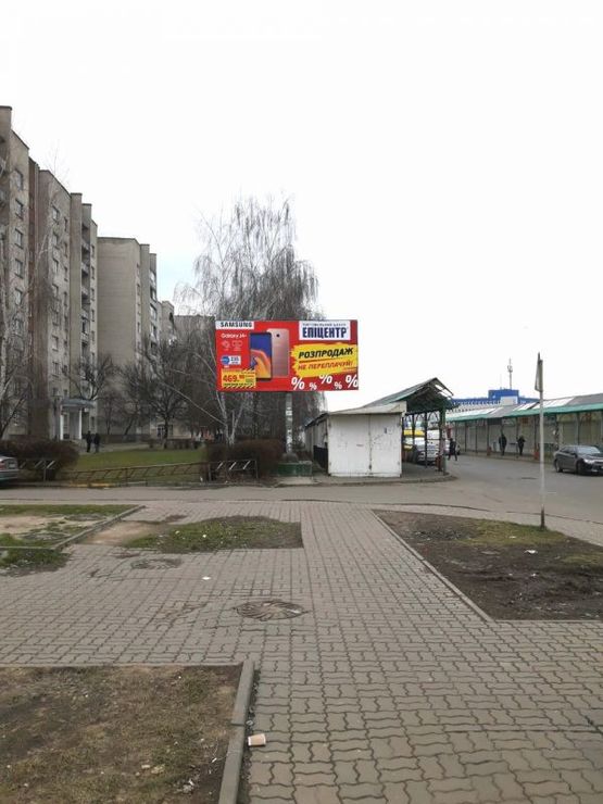 Фото рекламної площини за адресою Кравчука_Варшавський ринок_Автостанція №1_ТЦ СЛОН Фото рекламної площини за адресою Кравчука_Варшавський ринок_Автостанція №1_ТЦ СЛОН