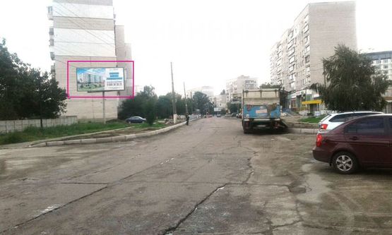 Фото рекламной плоскости по адресу вул.  Головатого, 36