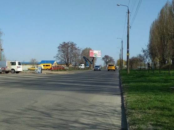 Фото рекламной плоскости по адресу Комунальників, 5 (водоканал) Фото рекламной плоскости по адресу Комунальників, 5 (водоканал)