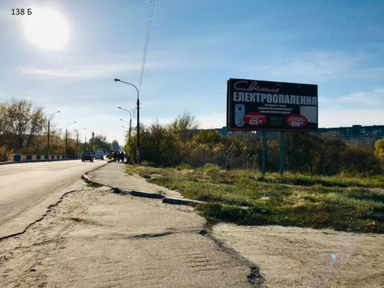 Фото рекламной плоскости по адресу Мостовий перехід з 11-го на 4-й мікрорайон