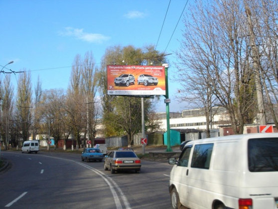 Фото рекламной плоскости по адресу ул. В.Пугачева (ул. Московская), 11, район гипермаркета «Маркетопт» на Московской Фото рекламной плоскости по адресу ул. В.Пугачева (ул. Московская), 11, район гипермаркета «Маркетопт» на Московской