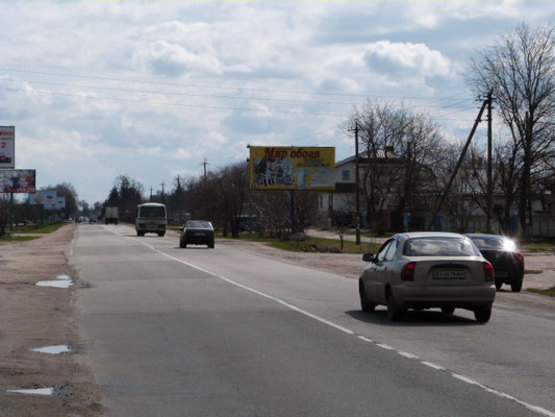 Фото рекламної площини за адресою ул. Киевская, возле домовладения № 185
