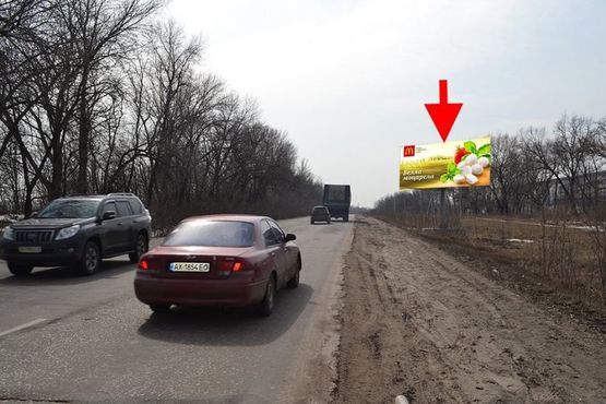 Фото рекламной плоскости по адресу ул. Леся Сердюка -окружная дорога-13- въезд в город со ст пос. Циркуны