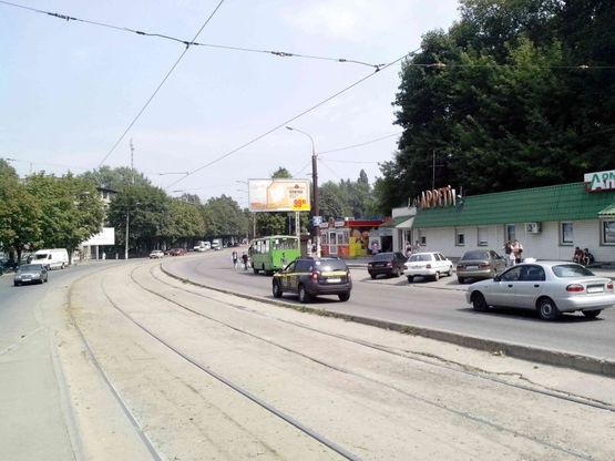 Фото рекламної площини за адресою пр.Івана Мазепи, маг.АТБ, навпроти маг.ПІК, базар, до центру Фото рекламної площини за адресою пр.Івана Мазепи, маг.АТБ, навпроти маг.ПІК, базар, до центру