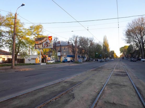 Фото рекламної площини за адресою пр-т. Богдана Хмельницького - вул. Шинна, з центру/ул. Г. Сталинграда - ул. Шинная, из центра, поток к ТЦ Терра, 12й квартал Фото рекламної площини за адресою пр-т. Богдана Хмельницького - вул. Шинна, з центру/ул. Г. Сталинграда - ул. Шинная, из центра, поток к ТЦ Терра, 12й квартал