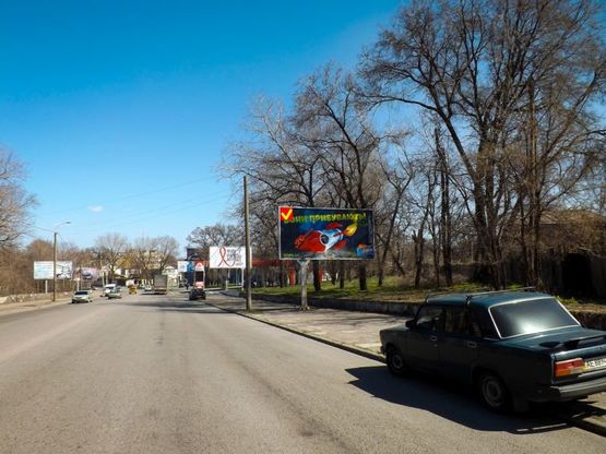 Фото рекламной плоскости по адресу пр-т. Івана Мазепи - БК "Ілліча"/пр. Петровского - ДК "Ильича"