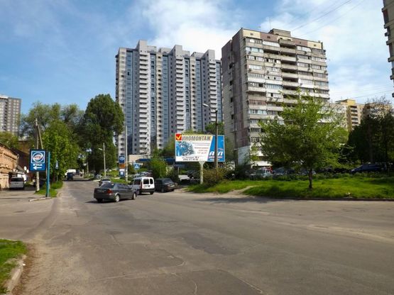 Фото рекламной плоскости по адресу вул. Миколи Руденка - ул. Ульянова /ул. Войцеховича - ул. Ульянова