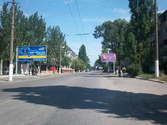 Фото рекламной плоскости по адресу вул.Б.Хмельницкого, 21/ул.Б.Хмельницкого, 21