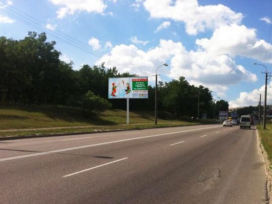 Фото рекламної площини за адресою вул.Космічна, Дитяча лікарня/ул.Космическая, детская больница, движение к Зап. Шоссе