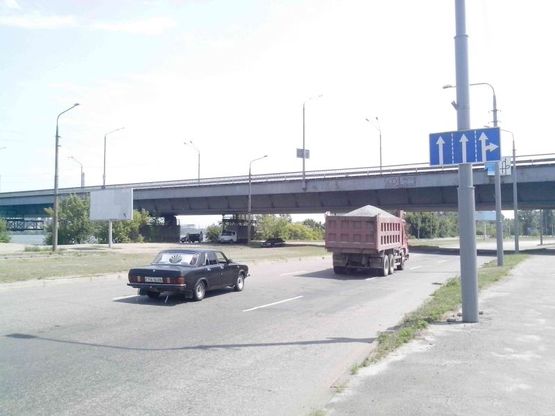 Фото рекламної площини за адресою вул.Наб.Перемоги (р-н Південного моста)/ул.Наб.Победы (р-н Южного моста) Южный мост, трансопртная развязка