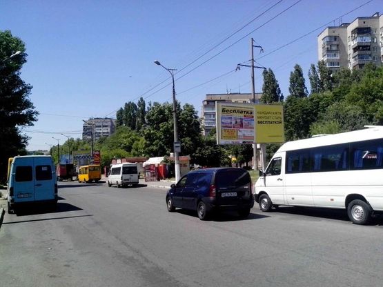 Фото рекламной плоскости по адресу ул.Панікахи, 119 тупик троллейбусів/ул.Паникахи, 119 тупик троллейбусов, АЗС Вог