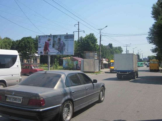 Фото рекламной плоскости по адресу ул.Панікахи, 119 тупик троллейбусів/ул.Паникахи, 117 тупик троллейбусов, АЗС Вог