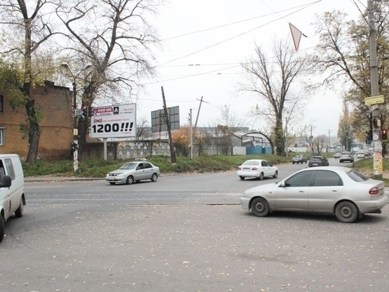 Фото рекламної площини за адресою вул. Павлова, перехрестя з вул. Академіка Белелюбського, світлофор (до вул. Івана Езау)/ул. Павлова, перекресток с ул. Академика Белелюбского, светофор (к ул. Ивана Эзау) Фото рекламної площини за адресою вул. Павлова, перехрестя з вул. Академіка Белелюбського, світлофор (до вул. Івана Езау)/ул. Павлова, перекресток с ул. Академика Белелюбского, светофор (к ул. Ивана Эзау)