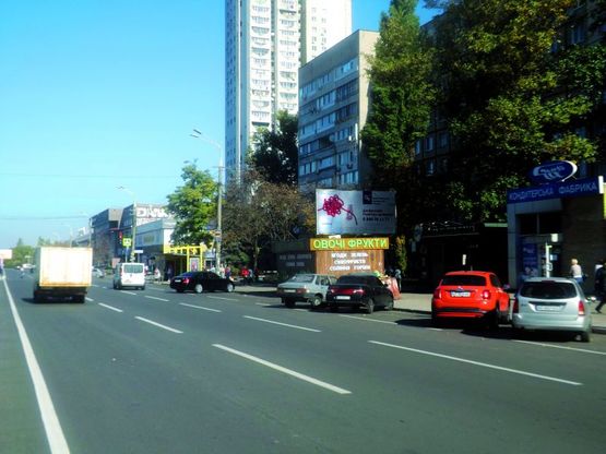 Фото рекламной плоскости по адресу пр. Героїв, 3, за ринком Кодак, рух до центру/пр. Героев, 3, за рынком Кодак, движение в центр