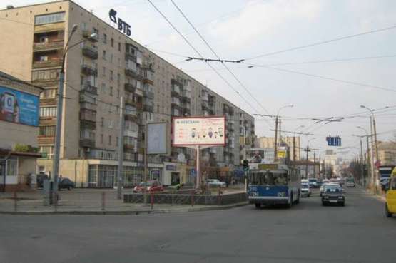 Фото рекламной плоскости по адресу Кам`янецька вул. (Кам'янецька вул.), 38 - Подільська вул. Фото рекламной плоскости по адресу Кам`янецька вул. (Кам'янецька вул.), 38 - Подільська вул.