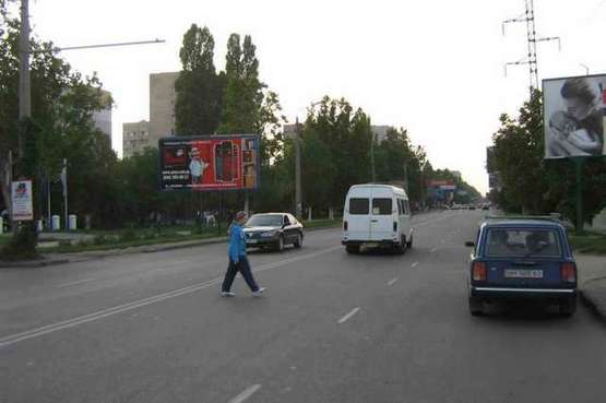 Фото рекламной плоскости по адресу ул. Малиновского (Рорус)