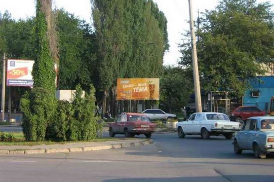 Фото рекламной плоскости по адресу ул. 25-й Чапаевской дивизии, 9