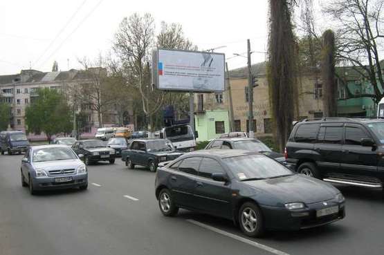 Фото рекламної площини за адресою ул. Мечникова, 100 - ул. Б.Хмельницкого