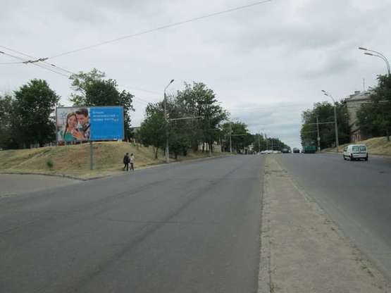 Фото рекламной плоскости по адресу ул. Столбовая / ул. Привозная