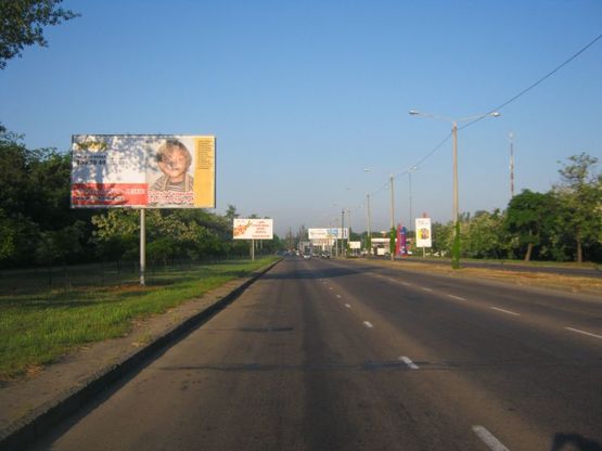 Фото рекламной плоскости по адресу Южная дорога, 11 (напротив) Фото рекламной плоскости по адресу Южная дорога, 11 (напротив)