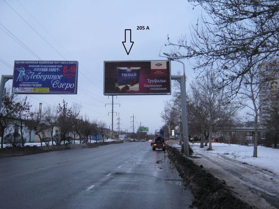 Фото рекламной плоскости по адресу ул. Краснова, 3Б (возле АЗС)