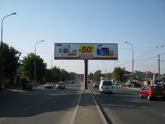 Фото рекламної площини за адресою ул. Щорса - ул. Корнюшина (правая из города)