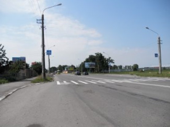 Фото рекламной плоскости по адресу Коновальця ( аеропорт) Фото рекламной плоскости по адресу Коновальця ( аеропорт)