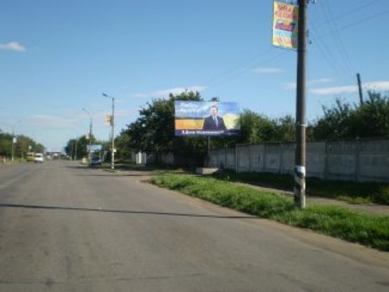 Фото рекламної площини за адресою Карпатська   (зупинка)